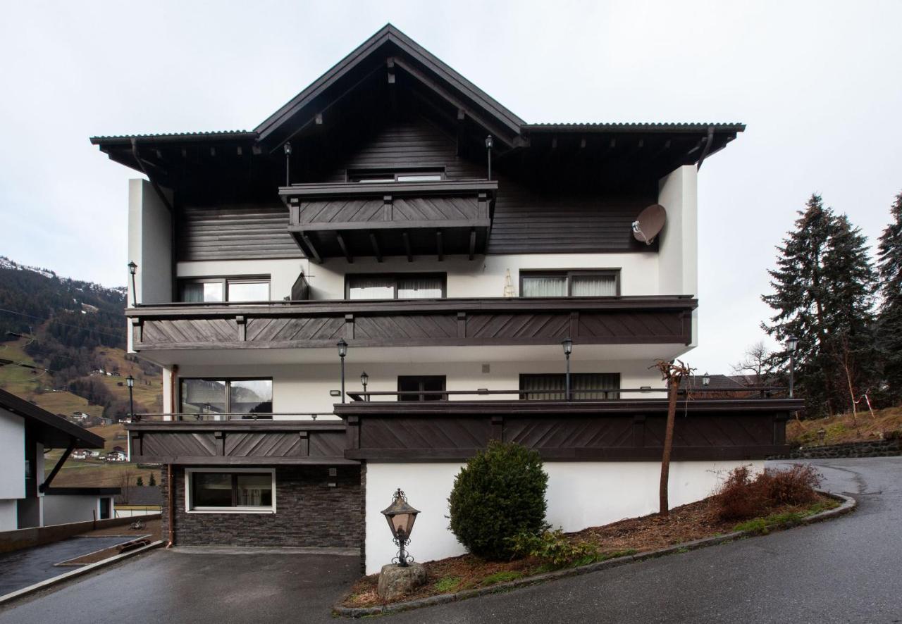 Haus 4 Montafon By Pferd Auf Wolke Leilighet Gaschurn Eksteriør bilde
